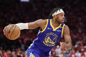 科尔谈大比分领先仍怒斥希尔德：如果想要有竞争力 必须做得更好