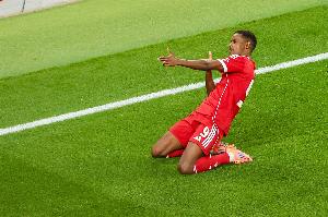 邮报：伊萨克没有新的伤病问题，预计将于今天参加利物浦训练