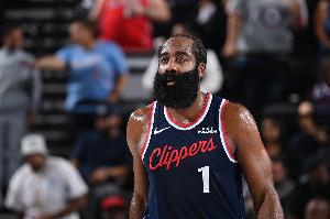 哈登：我们无法控制伤病 我们不是一支完全健康的球队