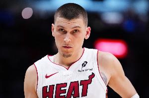 A·史密斯：热火有能力大放异彩 希罗回归后大家得重点关注他们了