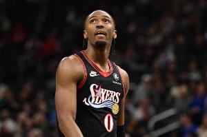 顶不住！马克西23中10砍27分6助&格莱姆斯14中6拿到15分3助