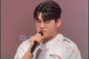 Gumayusi：至臻皮肤会做女枪，芸阿娜做的可爱一些