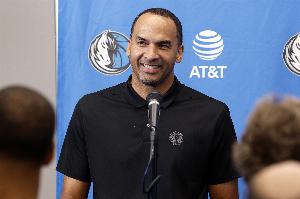 为何浓眉交易价值这么低？还有第二个冤大头觉得有他就能争冠吗？