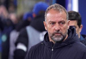 弗里克：我们犯了很多错误，红牌改变了整个局势，这就是我能说的