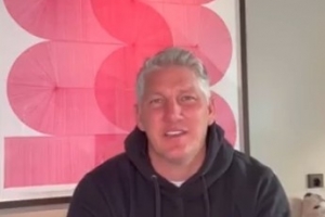 施魏因施泰格选各国最佳球员：阿根廷梅西 葡萄牙C罗 法国齐达内