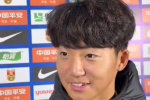 万项：打进两球只能说运气比较好，大家都想继续拿下孟加拉国队