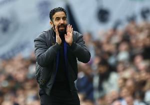 阿莫林：利桑德罗已准备好上场了，当然我们需要控制他的比赛时间