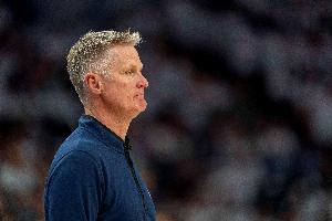 仅9失误！科尔：这让后来巴特勒接管比赛 一些队员投进关键球