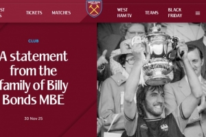西汉姆联官方：俱乐部传奇、队史出场王比利·邦兹去世，享年79岁
