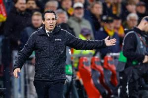 主场5连胜！埃梅里：球迷带给我们能量，维拉公园就像球队的堡垒