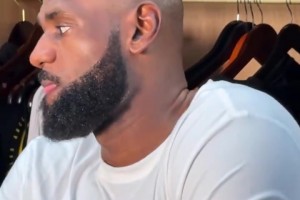 老詹难绷自己出道时,爵士队有7人还没出生 今天舒服,偶像争气