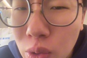 孔祥宇：洛城德比确实挺下饭，事实证明三个进攻发起点肯定比光杆司令好使