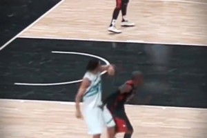 死亡缠绕！科比这简直是攻防一体的完美体现